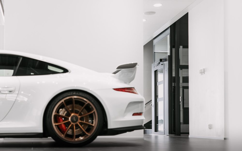 porsche center Linköping